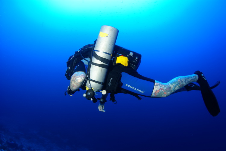 Jan Dankers met rebreather