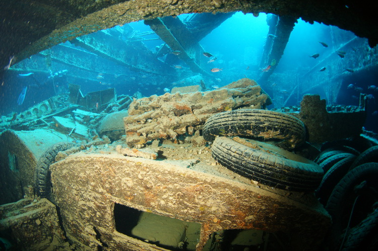 Trucks in de Thistlegorm