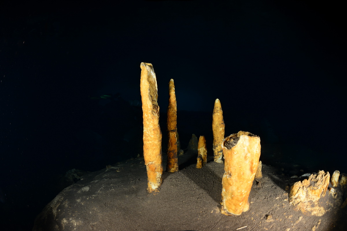 Stalagmieten